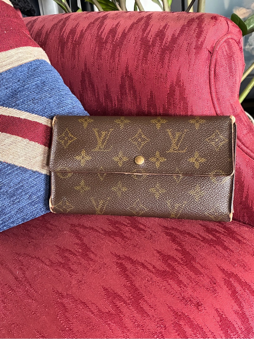 Louis Vuitton Monogram Canvas Tresor Continental Wallet in Brown